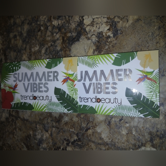 Trend Beauty Summer Vibes Eyeshadow Palette Brand New Summer Vibes - Picture 2 of 4